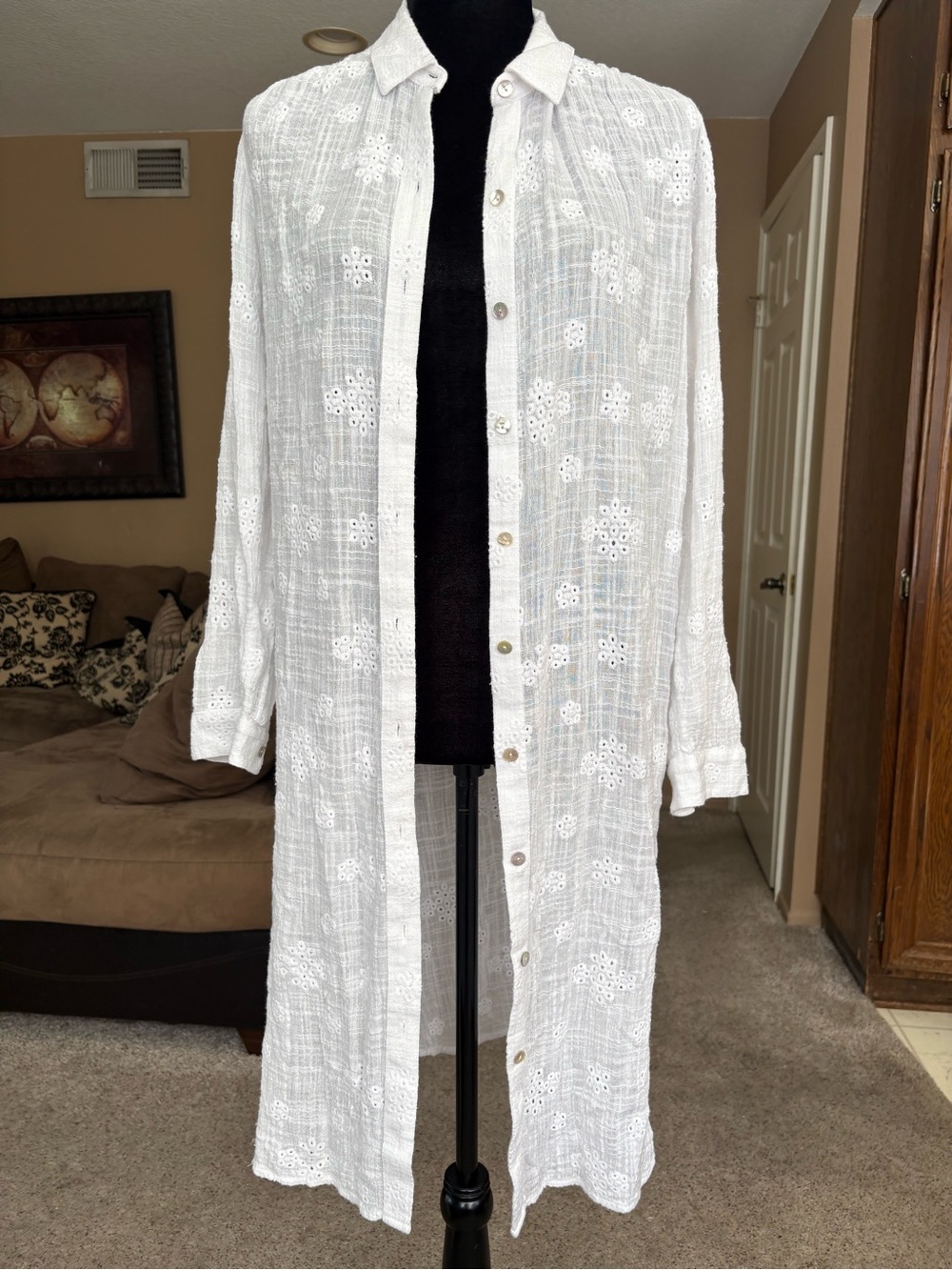 J.Jill Lightweight White Eyelet Button-Down Duster Size Small